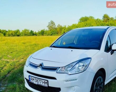 Белый Ситроен С3, объемом двигателя 1.4 л и пробегом 193 тыс. км за 6250 $, фото 1 на Automoto.ua