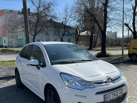 Сітроен С3 2015 у Хмельницькому на Automoto.ua Білий Сітроен С3, об'ємом двигуна 1.4 л та пробігом 162 тис. км за 6450 $, фото 1 на Automoto.ua