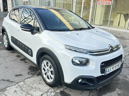 Сітроен С3 2017 у Харкові на Automoto.ua Білий Сітроен С3, об'ємом двигуна 1.2 л та пробігом 101 тис. км за 10200 $, фото 1 на Automoto.ua