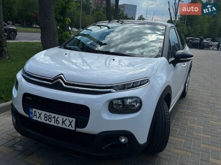 Белый Ситроен С3, объемом двигателя 1.2 л и пробегом 63 тыс. км за 10700 $, фото 1 на Automoto.ua
