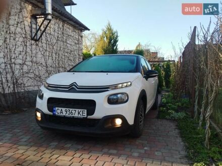 Ситроен С3 2018 в Черкассах на Automoto.ua Белый Ситроен С3, объемом двигателя 1.2 л и пробегом 111 тыс. км за 8700 $, фото 1 на Automoto.ua