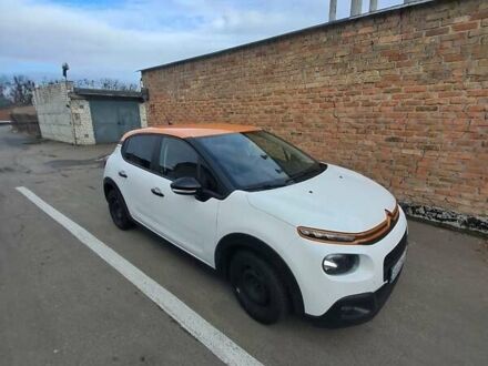 Сітроен С3 2018 у Києві на Automoto.ua Білий Сітроен С3, об'ємом двигуна 1.2 л та пробігом 68 тис. км за 8900 $, фото 1 на Automoto.ua