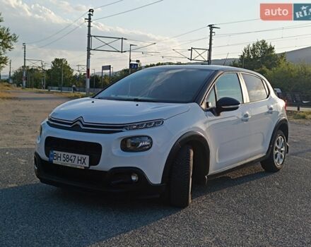 Белый Ситроен С3, объемом двигателя 1.2 л и пробегом 99 тыс. км за 9900 $, фото 1 на Automoto.ua