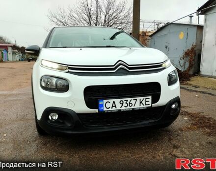 Белый Ситроен С3, объемом двигателя 1.2 л и пробегом 109 тыс. км за 9999 $, фото 1 на Automoto.ua