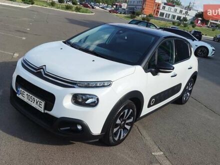 Ситроен С3 2018 в Кривом Роге на Automoto.ua Белый Ситроен С3, объемом двигателя 1.2 л и пробегом 61 тыс. км за 13300 $, фото 1 на Automoto.ua