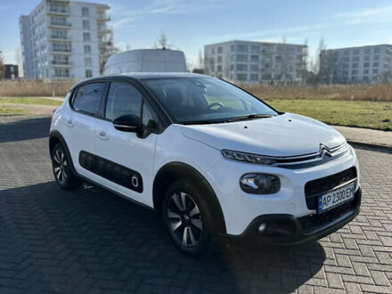 Сітроен С3 2018 у Південне (Південний) на Automoto.ua Білий Сітроен С3, об'ємом двигуна 1.2 л та пробігом 131 тис. км за 8000 $, фото 1 на Automoto.ua