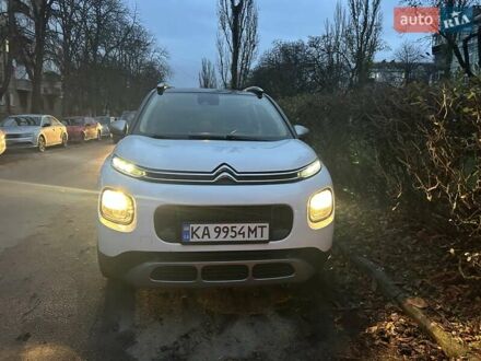 Белый Ситроен С3, объемом двигателя 1.2 л и пробегом 117 тыс. км за 15000 $, фото 1 на Automoto.ua