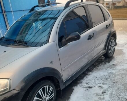 Бежевый Ситроен С3, объемом двигателя 1.4 л и пробегом 230 тыс. км за 4000 $, фото 2 на Automoto.ua