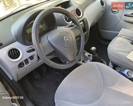 Бежевий Сітроен С3, об'ємом двигуна 1.4 л та пробігом 177 тис. км за 3900 $, фото 13 на Automoto.ua