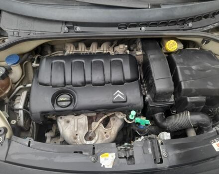 Бежевый Ситроен С3, объемом двигателя 1.4 л и пробегом 230 тыс. км за 4000 $, фото 7 на Automoto.ua