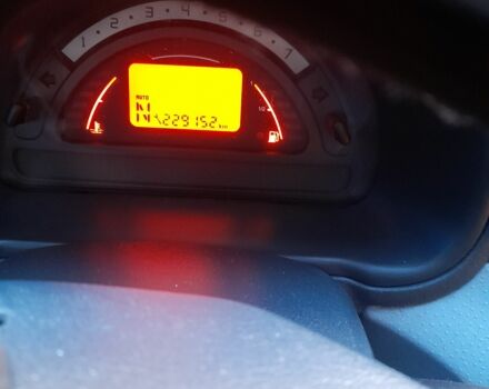 Бежевый Ситроен С3, объемом двигателя 1.4 л и пробегом 230 тыс. км за 4000 $, фото 6 на Automoto.ua