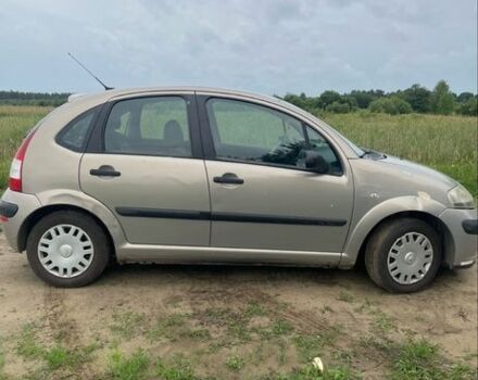 Бежевий Сітроен С3, об'ємом двигуна 1.4 л та пробігом 206 тис. км за 2000 $, фото 3 на Automoto.ua