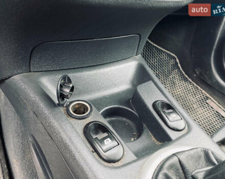 Бежевий Сітроен С3, об'ємом двигуна 1.4 л та пробігом 207 тис. км за 3000 $, фото 7 на Automoto.ua