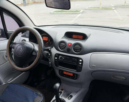 Чорний Сітроен С3, об'ємом двигуна 1.4 л та пробігом 250 тис. км за 2750 $, фото 4 на Automoto.ua