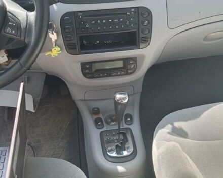 Чорний Сітроен С3, об'ємом двигуна 1.36 л та пробігом 155 тис. км за 4500 $, фото 5 на Automoto.ua