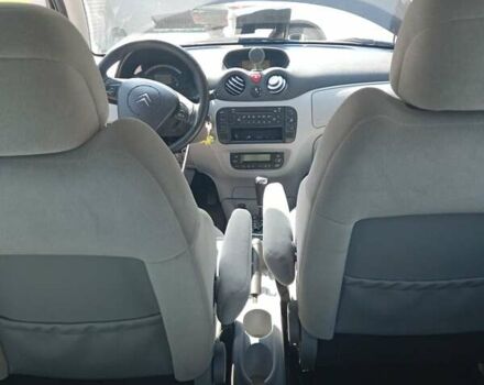 Чорний Сітроен С3, об'ємом двигуна 1.36 л та пробігом 155 тис. км за 4500 $, фото 3 на Automoto.ua