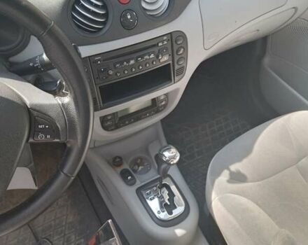 Чорний Сітроен С3, об'ємом двигуна 1.36 л та пробігом 155 тис. км за 4500 $, фото 4 на Automoto.ua