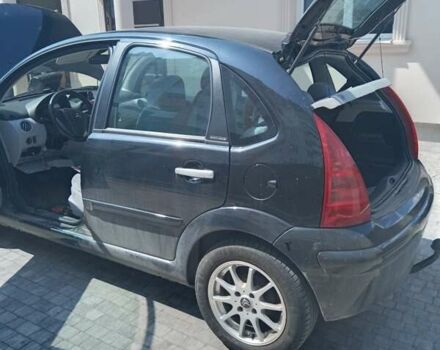 Чорний Сітроен С3, об'ємом двигуна 1.36 л та пробігом 155 тис. км за 4500 $, фото 10 на Automoto.ua