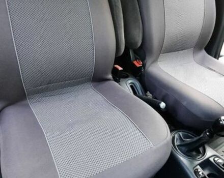 Чорний Сітроен С3, об'ємом двигуна 1.2 л та пробігом 205 тис. км за 2700 $, фото 10 на Automoto.ua