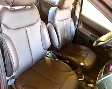 Ситроен С3 2006 в Черкассах на Automoto.ua Черный Ситроен С3, объемом двигателя 1.6 л и пробегом 280 тыс. км за 4000 $, фото 17 на Automoto.ua