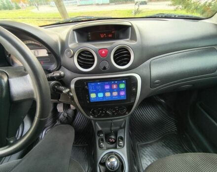 Черный Ситроен С3, объемом двигателя 1.4 л и пробегом 166 тыс. км за 3800 $, фото 6 на Automoto.ua