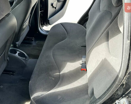 Черный Ситроен С3, объемом двигателя 1.6 л и пробегом 230 тыс. км за 3999 $, фото 14 на Automoto.ua