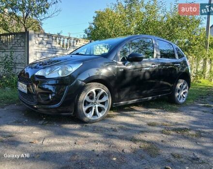 Черный Ситроен С3, объемом двигателя 1.4 л и пробегом 150 тыс. км за 5200 $, фото 4 на Automoto.ua