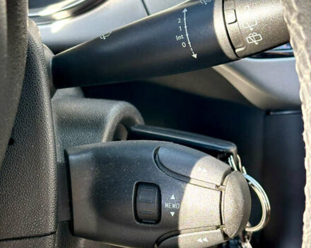 Сітроен С3 2010 у Києві на Automoto.ua Чорний Сітроен С3, об'ємом двигуна 1.6 л та пробігом 142 тис. км за 6100 $, фото 25 на Automoto.ua