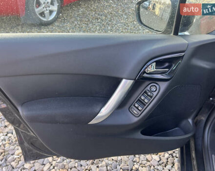 Черный Ситроен С3, объемом двигателя 1.4 л и пробегом 236 тыс. км за 5500 $, фото 14 на Automoto.ua