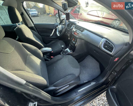 Черный Ситроен С3, объемом двигателя 1.4 л и пробегом 236 тыс. км за 5500 $, фото 17 на Automoto.ua