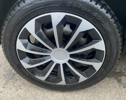 Черный Ситроен С3, объемом двигателя 1.4 л и пробегом 190 тыс. км за 5250 $, фото 21 на Automoto.ua