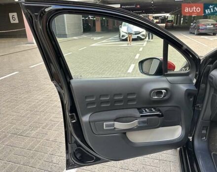 Чорний Сітроен С3, об'ємом двигуна 1.2 л та пробігом 8 тис. км за 17990 $, фото 15 на Automoto.ua