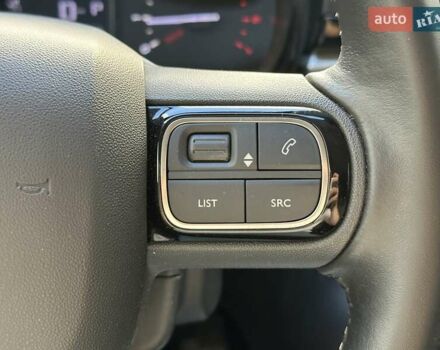 Чорний Сітроен С3, об'ємом двигуна 1.2 л та пробігом 8 тис. км за 17990 $, фото 24 на Automoto.ua