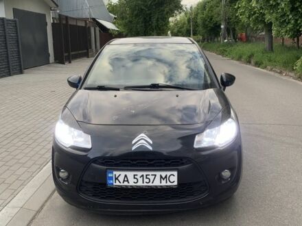 Ситроен С3 2012 в Киеве на Automoto.ua Черный Ситроен С3, объемом двигателя 1.4 л и пробегом 200 тыс. км за 4000 $, фото 1 на Automoto.ua