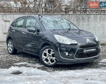 Черный Ситроен С3, объемом двигателя 1.4 л и пробегом 239 тыс. км за 7990 $, фото 1 на Automoto.ua