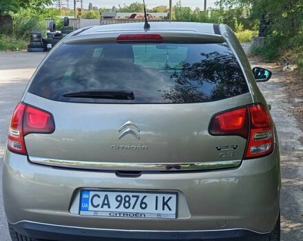 Коричневый Ситроен С3, объемом двигателя 1.4 л и пробегом 300 тыс. км за 5800 $, фото 5 на Automoto.ua