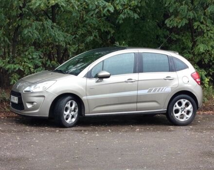 Коричневый Ситроен С3, объемом двигателя 1.4 л и пробегом 300 тыс. км за 5800 $, фото 19 на Automoto.ua