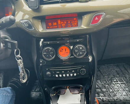 Коричневий Сітроен С3, об'ємом двигуна 1.4 л та пробігом 211 тис. км за 6500 $, фото 12 на Automoto.ua