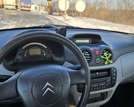 Красный Ситроен С3, объемом двигателя 1.36 л и пробегом 166 тыс. км за 3600 $, фото 11 на Automoto.ua