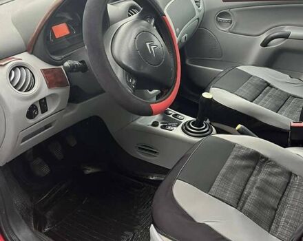 Красный Ситроен С3, объемом двигателя 1.36 л и пробегом 225 тыс. км за 3400 $, фото 4 на Automoto.ua