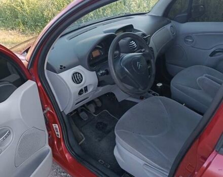 Красный Ситроен С3, объемом двигателя 1.4 л и пробегом 205 тыс. км за 3300 $, фото 7 на Automoto.ua