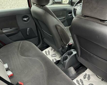 Ситроен С3 2007 в Смеле на Automoto.ua Красный Ситроен С3, объемом двигателя 1.4 л и пробегом 263 тыс. км за 3500 $, фото 8 на Automoto.ua
