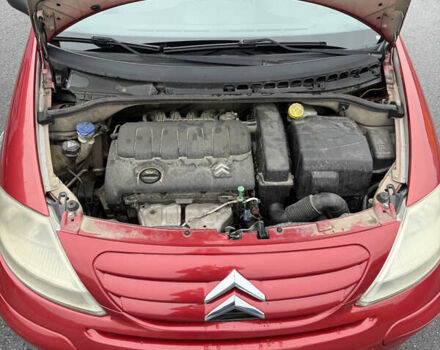 Красный Ситроен С3, объемом двигателя 1.36 л и пробегом 136 тыс. км за 4700 $, фото 24 на Automoto.ua