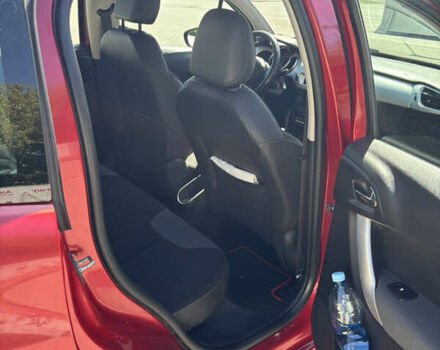 Красный Ситроен С3, объемом двигателя 1.4 л и пробегом 255 тыс. км за 5000 $, фото 10 на Automoto.ua