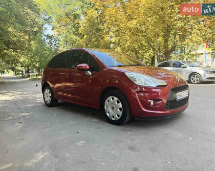 Красный Ситроен С3, объемом двигателя 1.4 л и пробегом 157 тыс. км за 5800 $, фото 2 на Automoto.ua