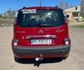 Красный Ситроен С3, объемом двигателя 1.4 л и пробегом 280 тыс. км за 5250 $, фото 4 на Automoto.ua