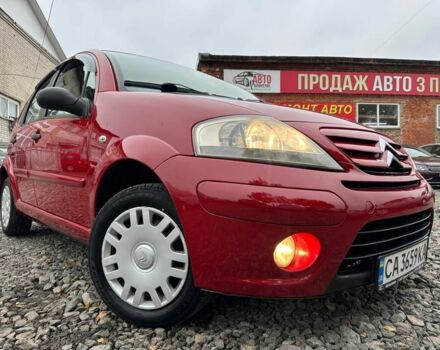 Красный Ситроен С3, объемом двигателя 1.4 л и пробегом 263 тыс. км за 3500 $, фото 1 на Automoto.ua