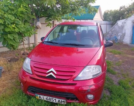 Красный Ситроен С3, объемом двигателя 1.4 л и пробегом 197 тыс. км за 2600 $, фото 1 на Automoto.ua