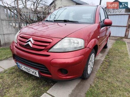Ситроен С3 2010 в Львове на Automoto.ua Красный Ситроен С3, объемом двигателя 1.12 л и пробегом 180 тыс. км за 3900 $, фото 1 на Automoto.ua