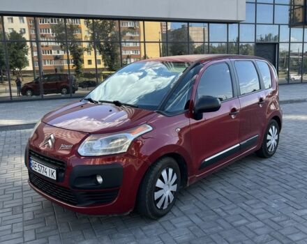 Червоний Сітроен С3, об'ємом двигуна 1.4 л та пробігом 245 тис. км за 4597 $, фото 1 на Automoto.ua